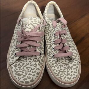 Kids Ked Cream Leopard Print Sneakers with Pink Laces